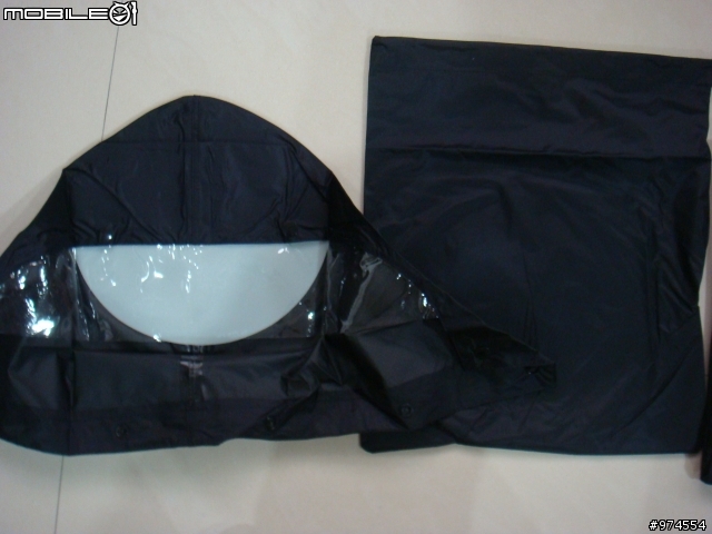 [簡單開箱]老弟的新手裝 SO-1 3/4 + RII 兩件式風雨衣