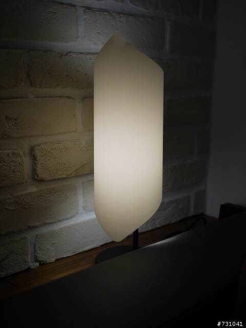 [LED燈DIY安裝開箱] 手癢  自己DIY裝了幾個小燈 還有氣氛檯燈 HOLA買的LUMEOS LED燈