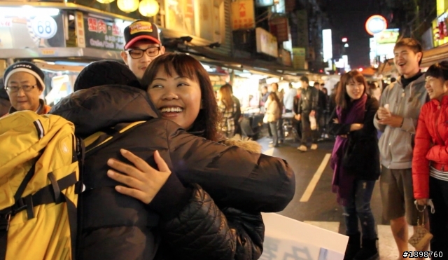 黃唯&泡泡 民國100年，環島100天，我們在基隆