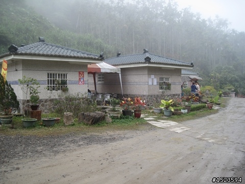 輕騎逍遙山嵐飄邈間 ~ 澐水、中崙溫泉