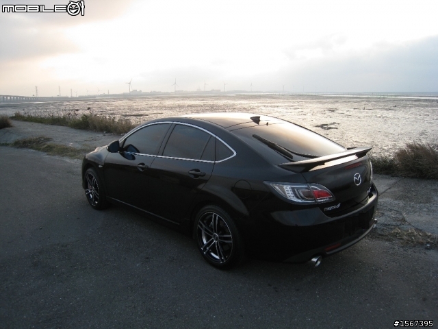 新年快樂~夕陽下的 MAZDA6