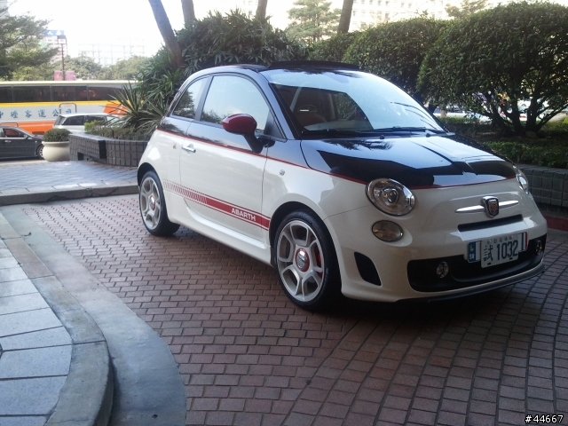 請問這是甚麼車