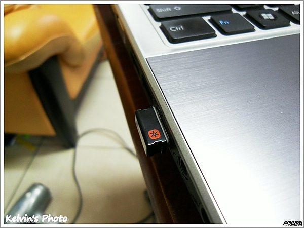 到處都是滑鼠墊-Logitech M905