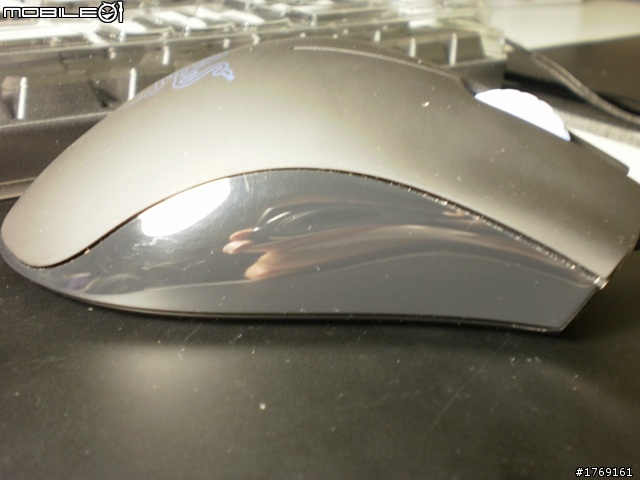 [開箱]  真假死神大對決 ViewSonic MU660