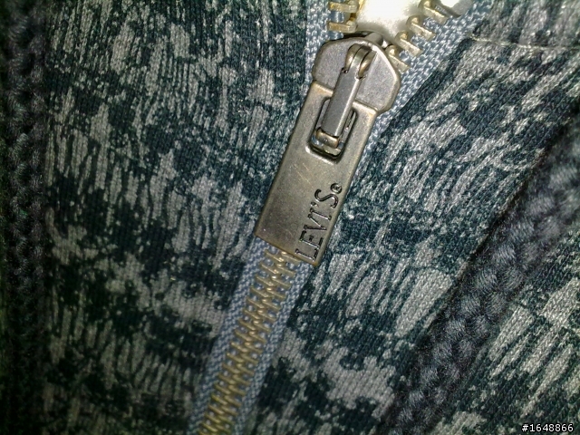 [過年喜氣開箱] Levi's 紅襯衫 + 外套