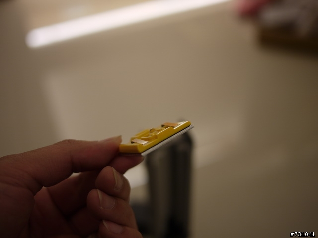 [LED燈DIY安裝開箱] 手癢  自己DIY裝了幾個小燈 還有氣氛檯燈 HOLA買的LUMEOS LED燈