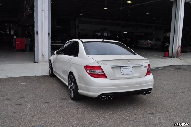 [開箱]M-Benz 2011 C300T AMG(圖超多)