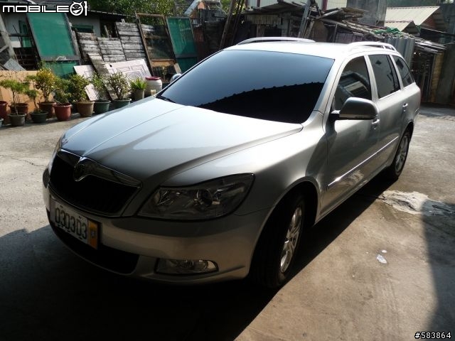 2011.1.17牽新車skoda octavia combi 1.8tsi 補開箱（圖多傷眼請包含）