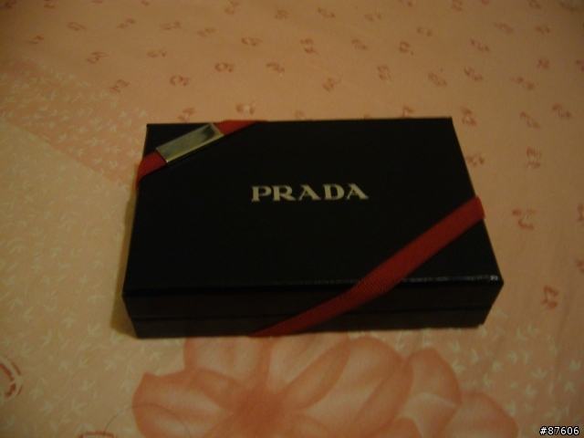 PRADA IPHONE 4 手機套
