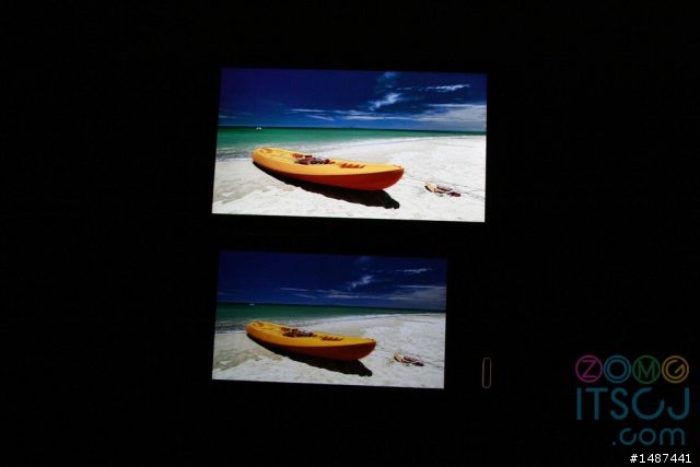 XPERIA ARC屏幕对比诺基亚N8。。。20张高清对比一次看个够。。。