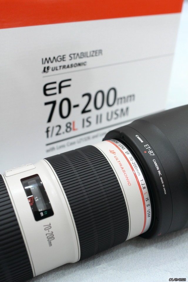 [開箱] 兔年養小白兔! Canon EF 70-200mm f/2.8L IS II USM 鏡頭開箱