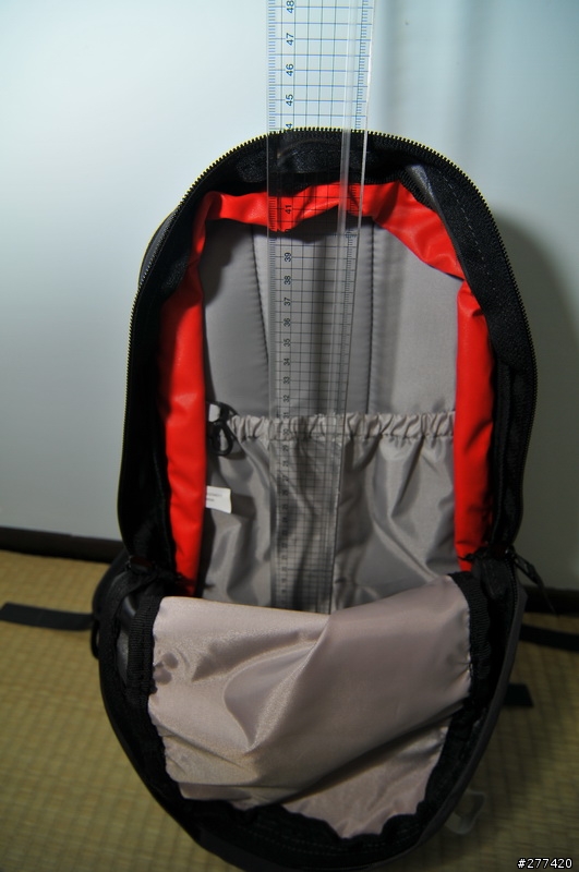 [不專業分享]  BERGHAUS  REMOTE  8+4  一款實用的單車背包