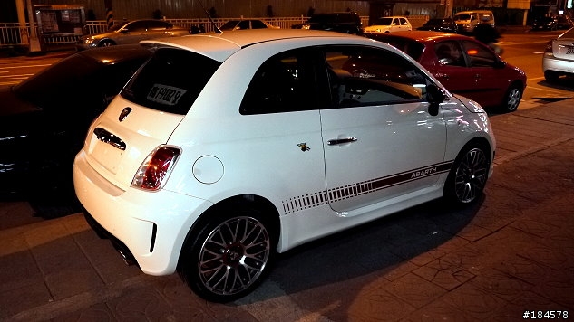 [開箱][圖超多]全台第一開箱,Fiat 500 Abarth 性能毒蠍!