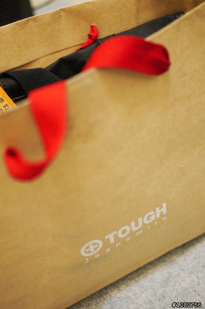 《開箱》香港帶回的tough jeans礦工包