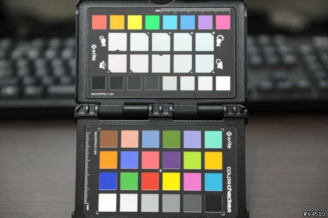 D700 自定色溫拍攝結果怪怪的，有1000K左右的落差