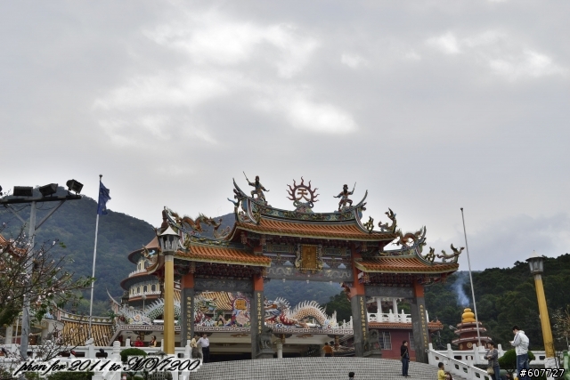 d3100 賞櫻之旅新手貼.原圖..再請大大們從新給意見