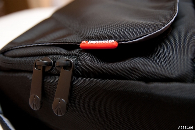 [不專業開箱] Manfrotto新單肩背包+新腳套組 Manfrotto Stile Unica VII Messenger & Manfrotto 293 Ball Alu Kit RC2