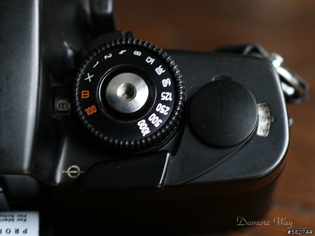 Leica酒瓶裡裝著Minolta的酒,名家初榨之物-Leica R4