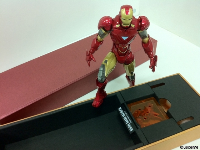 海洋堂輪轉特攝系例【IRON MAN】精美小套房