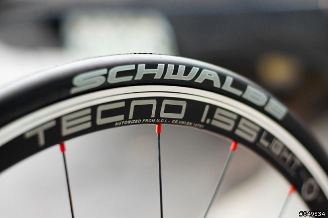 [7.01kg] Cervelo SOLOIST CSC車隊版碳纖維公路車架，誕生全記錄。