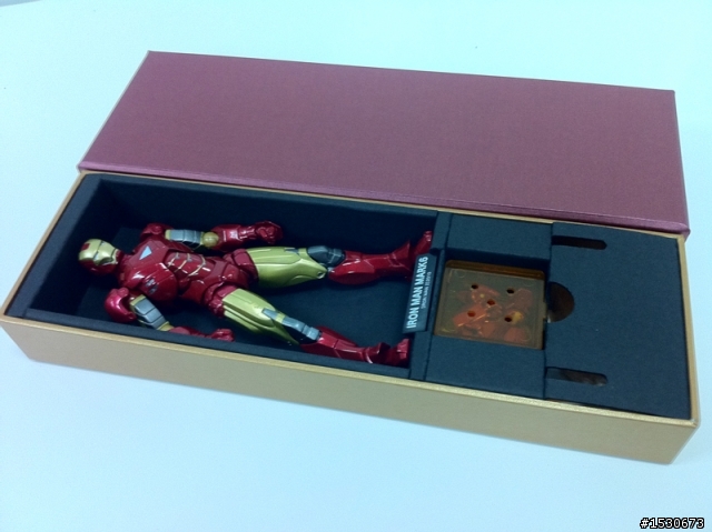 海洋堂輪轉特攝系例【IRON MAN】精美小套房