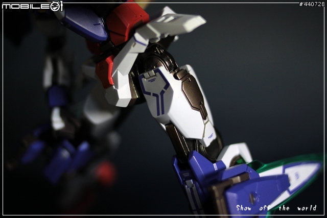 [ 開箱 ] METAL BUILD 鋼彈OO 七劍 - Mobile01