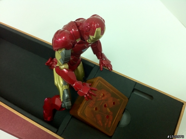 海洋堂輪轉特攝系例【IRON MAN】精美小套房