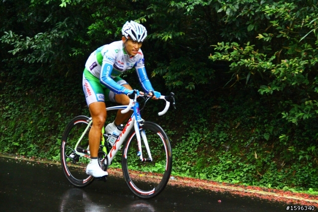 2011環台賽第9站  宜蘭-陽明山(終點小油坑前3km處)照片分享
