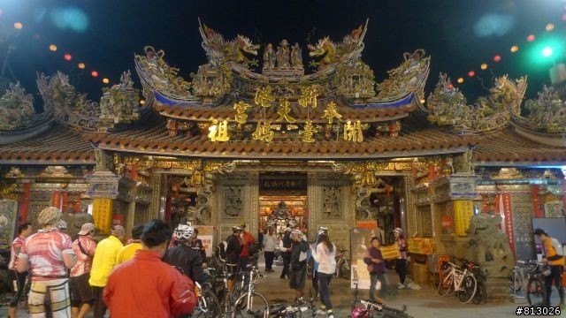 [分享]吃喝玩樂拜客到底●2011大甲媽祖萬人崇BIKE~讚啦!