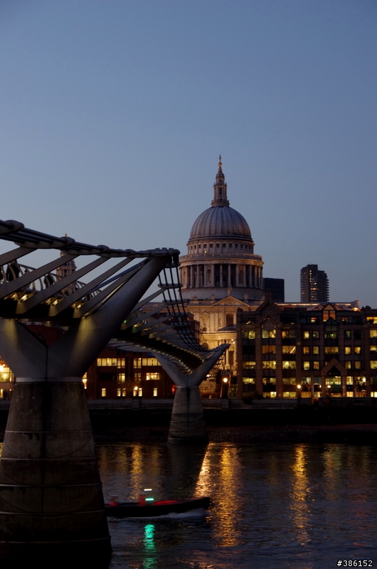 K5 + DA 16~ 50MM F2.8  London 忘了帶角架的一天