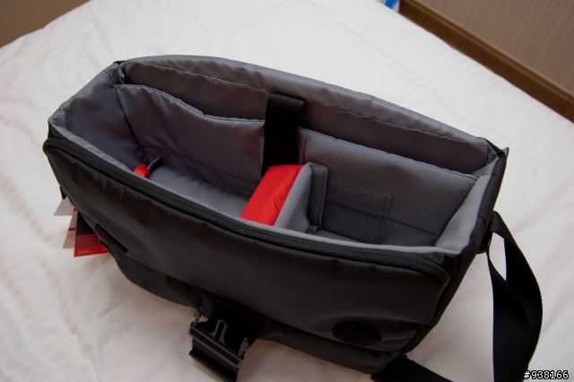 [不專業開箱] Manfrotto新單肩背包+新腳套組 Manfrotto Stile Unica VII Messenger & Manfrotto 293 Ball Alu Kit RC2