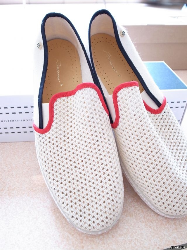 [ 開箱 ] REVOLVE到貨!!! RIVIERAS 及 DR. MARTENS MANTON  同場加映我的鞋們 圖多!!!