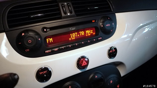 [開箱][圖超多]全台第一開箱,Fiat 500 Abarth 性能毒蠍!