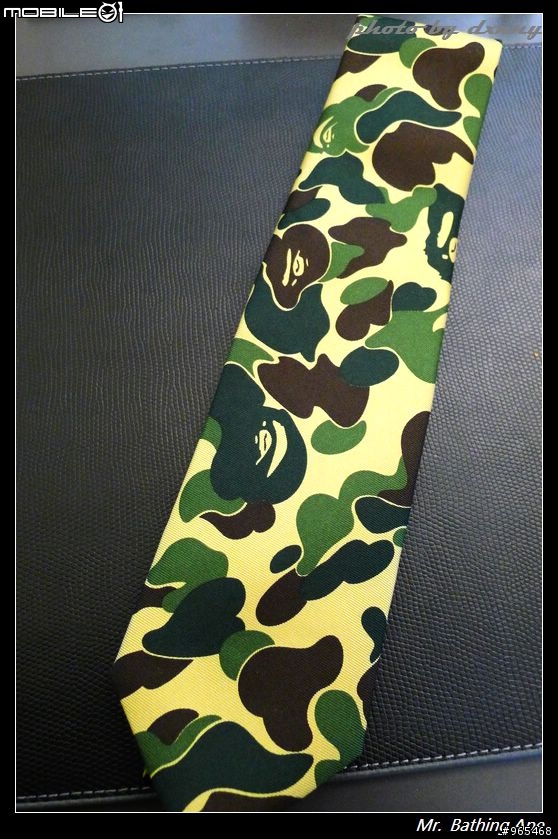 [分享] Mr. Bathing Ape 領帶 -新增實穿照