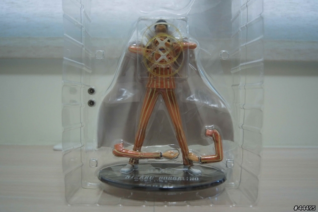 【分享】海賊王 BANDAI 代理版 FIGUARTS ZERO 海軍上將---『黃猿』博爾薩利諾