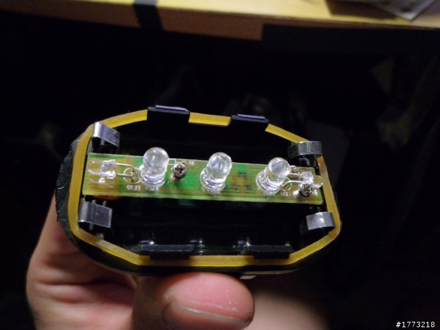 【分享】DIY用滑鼠LED，自己改裝LED車尾燈