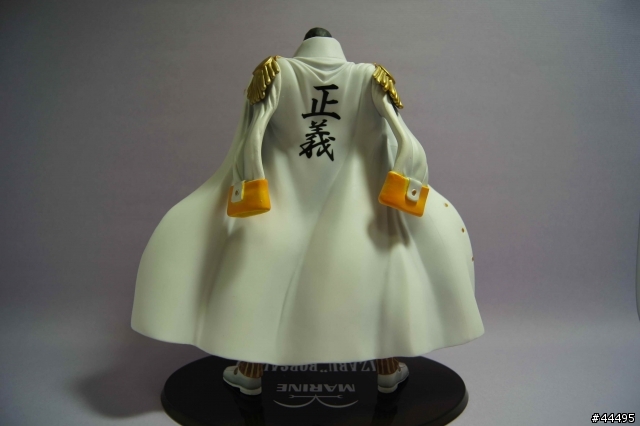 【分享】海賊王 BANDAI 代理版 FIGUARTS ZERO 海軍上將---『黃猿』博爾薩利諾