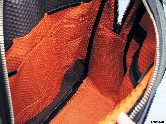 (分享)低調耐用的逸品 TUMI ALPHA BRAVO