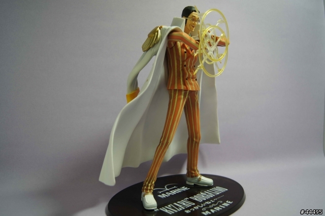 【分享】海賊王 BANDAI 代理版 FIGUARTS ZERO 海軍上將---『黃猿』博爾薩利諾