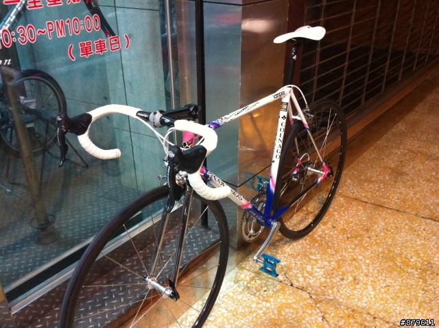 我的第一部尚酥的可樂果---COLNAGO Master Olympic Lampre 塗裝