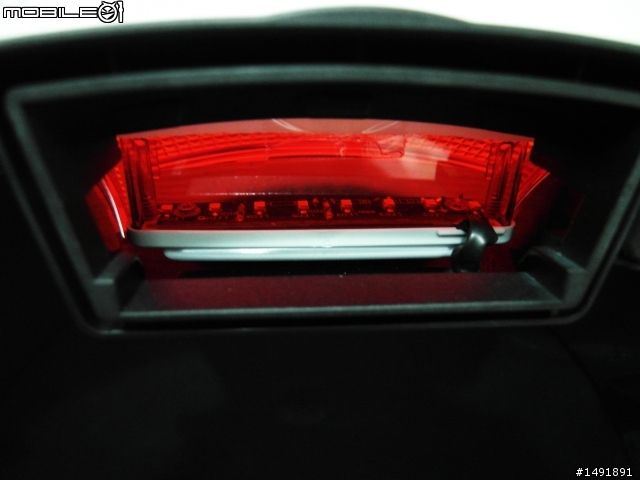[開箱] GIVI E230 含燈版安裝ON ADDRESS 125
