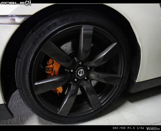 俺也遇到東瀛戰神&370Z了....