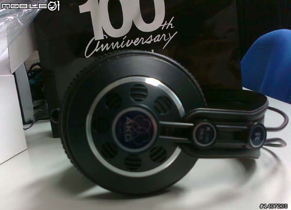 [開箱] Mini XLR 耳機線的 AKG 專業監聽級耳機 K240 MKII
