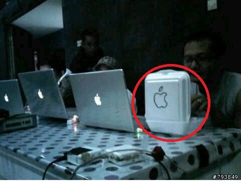 新版的MACBOOK已經流出(有圖）
