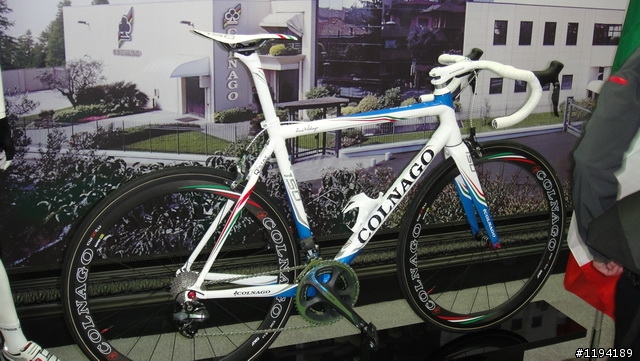 (分享)2011 台北自行車展實況轉播....欣賞一下!!