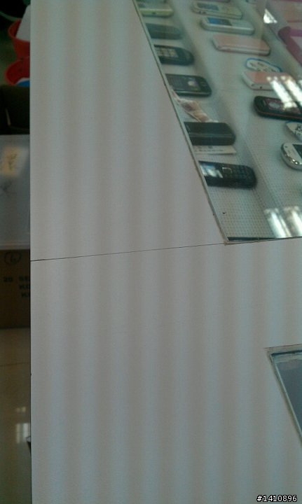 DHD照相問題(會出現線條,已換新鏡頭,依然無解)