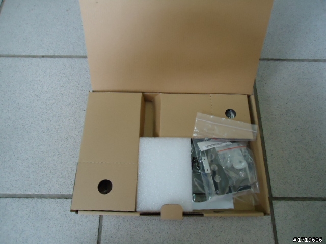 [新手的不專業開箱] Shuttle XS35 LCD背掛 迷你電腦 入門文書機