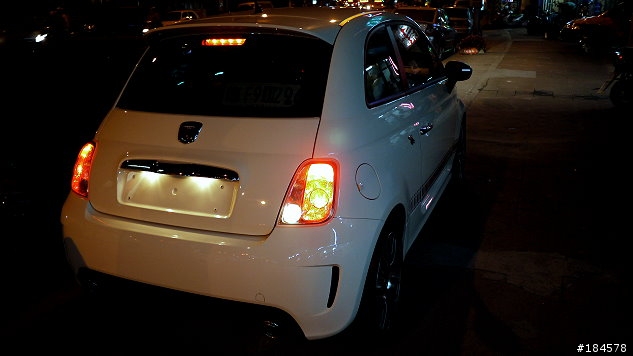 [開箱][圖超多]全台第一開箱,Fiat 500 Abarth 性能毒蠍!