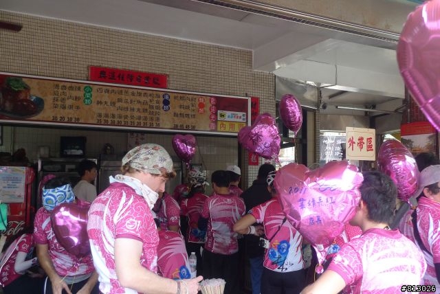 [分享]吃喝玩樂拜客到底●2011大甲媽祖萬人崇BIKE~讚啦!