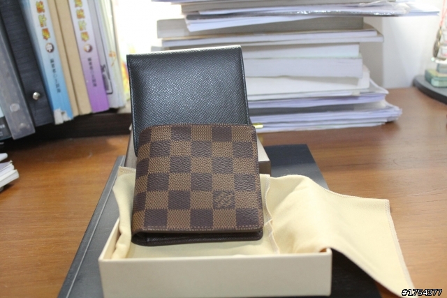 (LV)六卡短夾開箱文